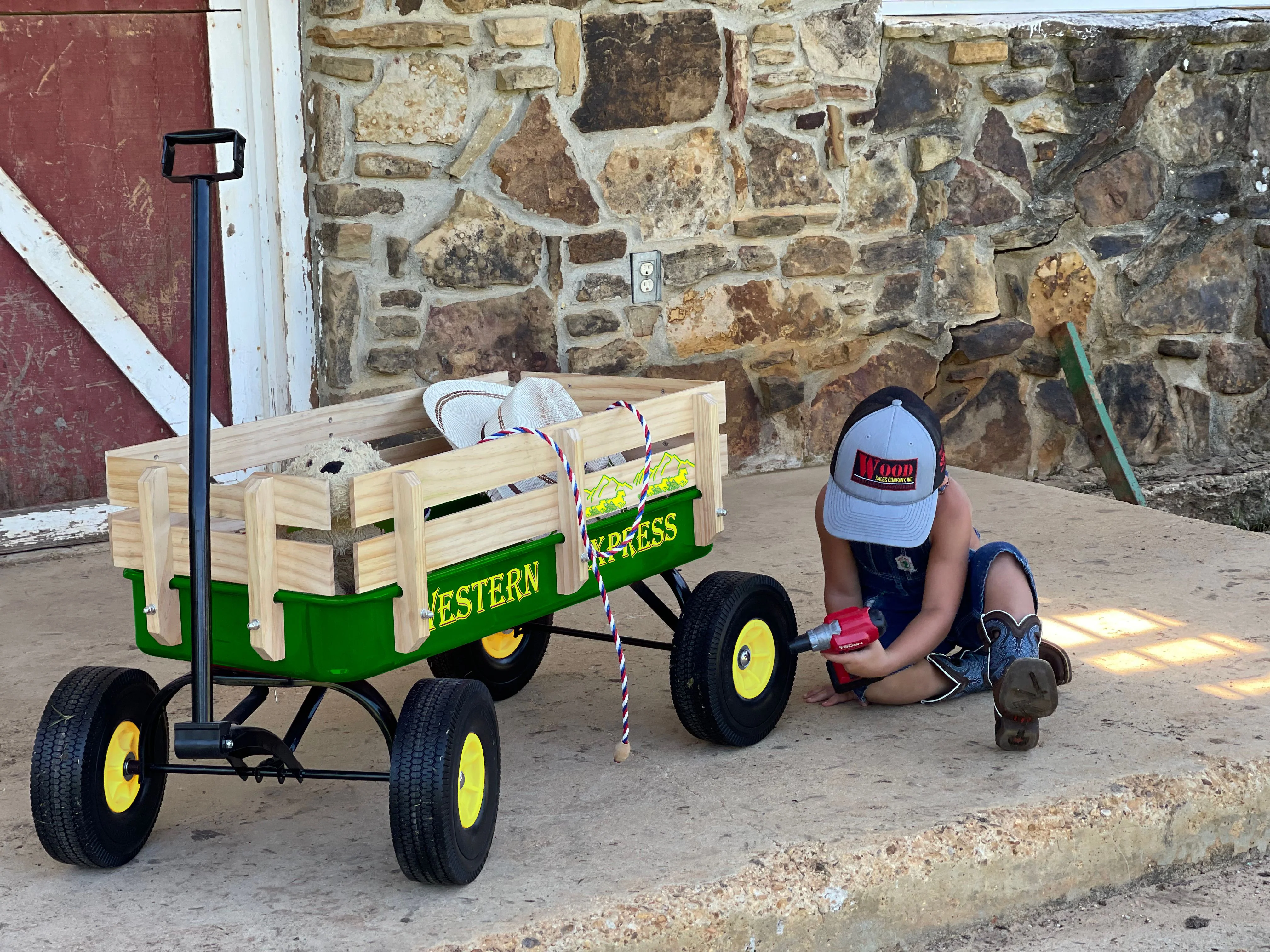 Western Express All Terrain Green Wagon - Image 5
