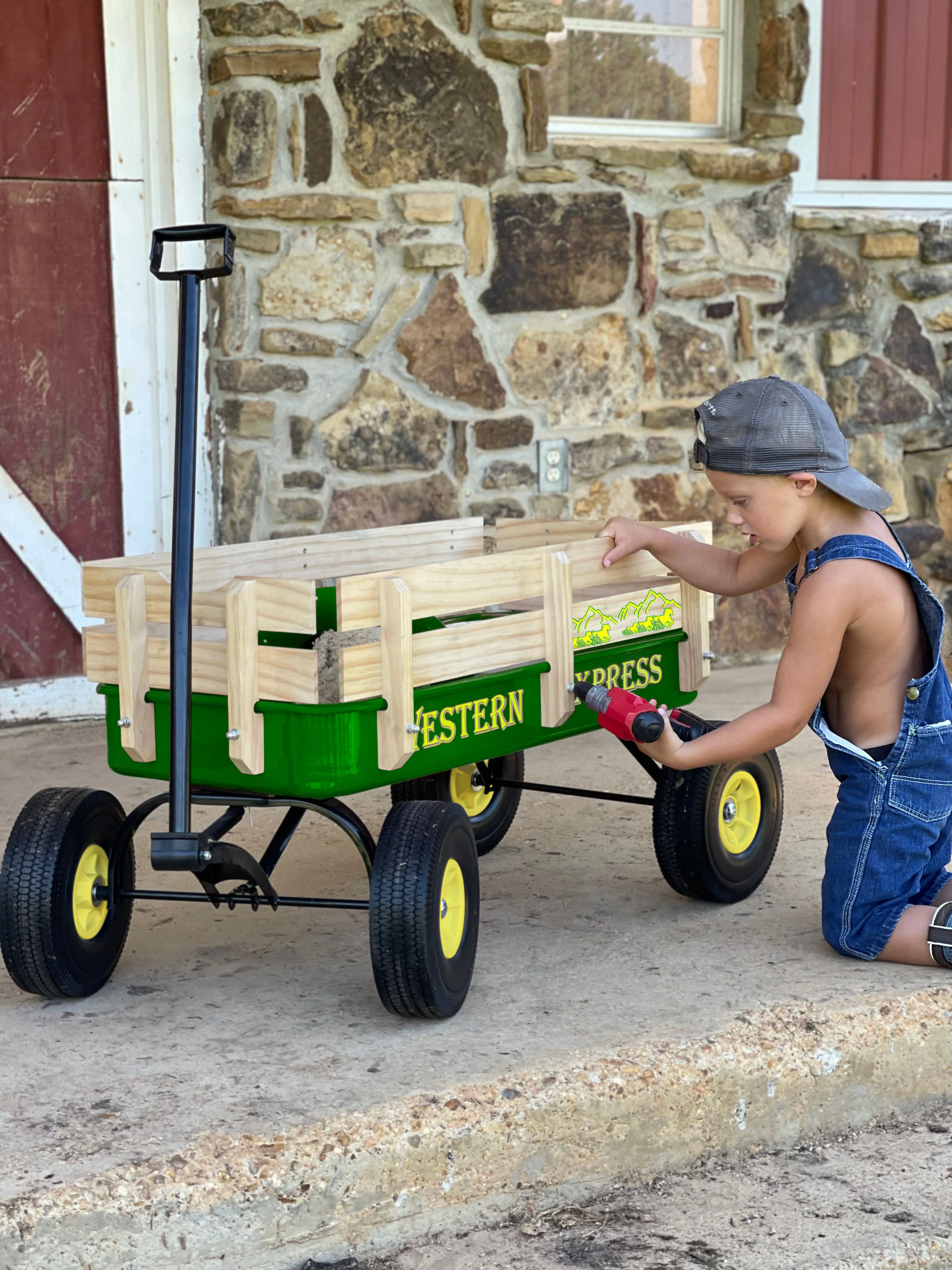 Western Express All Terrain Green Wagon - Image 7