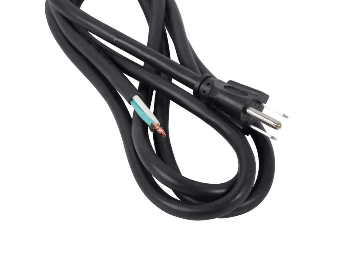 Bergen Industries 6 ft. 14/3 SJTW 15 Amp/125-Volt 1875-Watt 3-Wire Appliance/Power Tool Cord, Black - Image 3