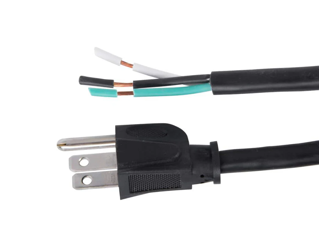 Bergen Industries 6 ft. 14/3 SJTW 15 Amp/125-Volt 1875-Watt 3-Wire Appliance/Power Tool Cord, Black - Image 4