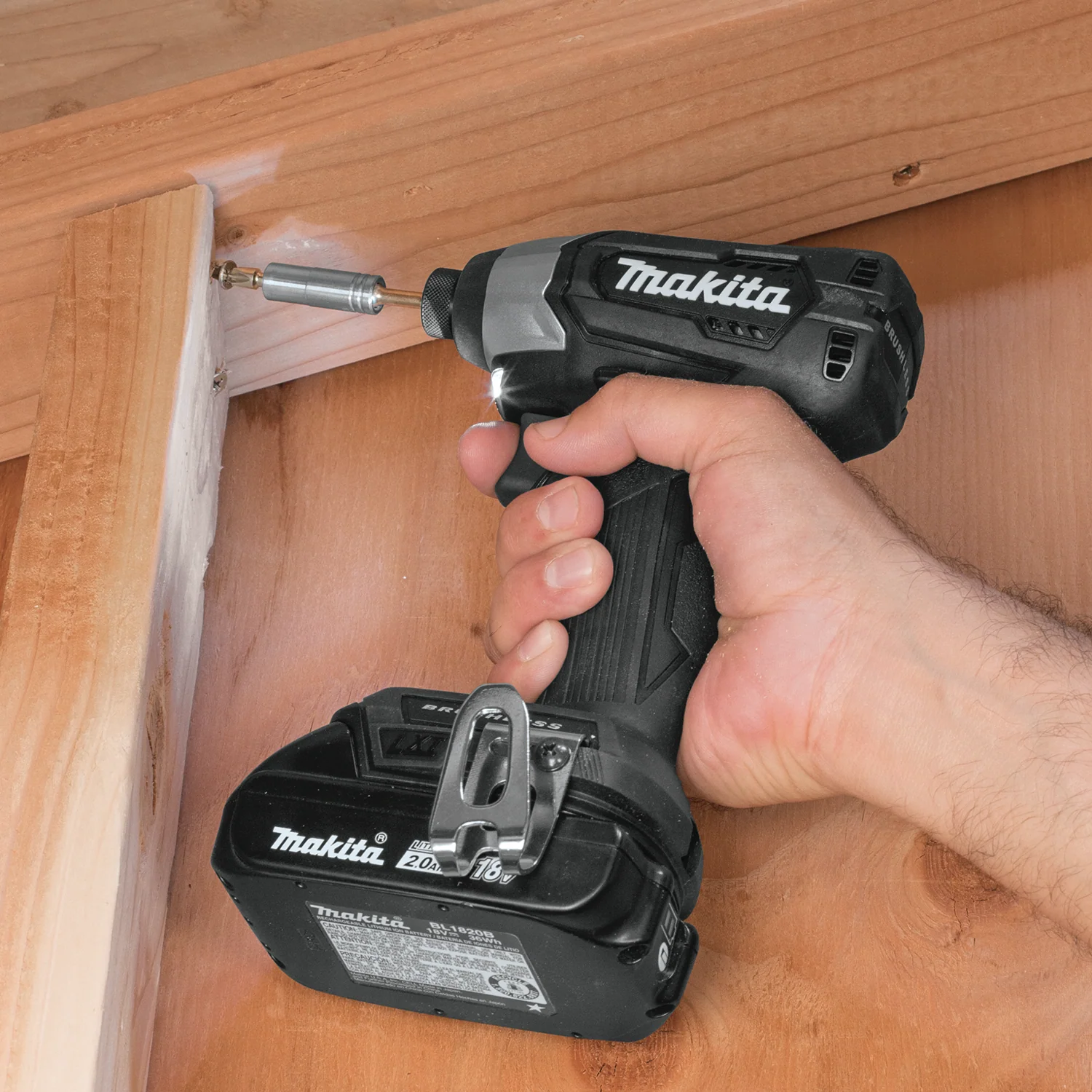 Makita 18 Volt Compact Brushless Cordless Impact Driver Kit Factory Serviced - Image 4