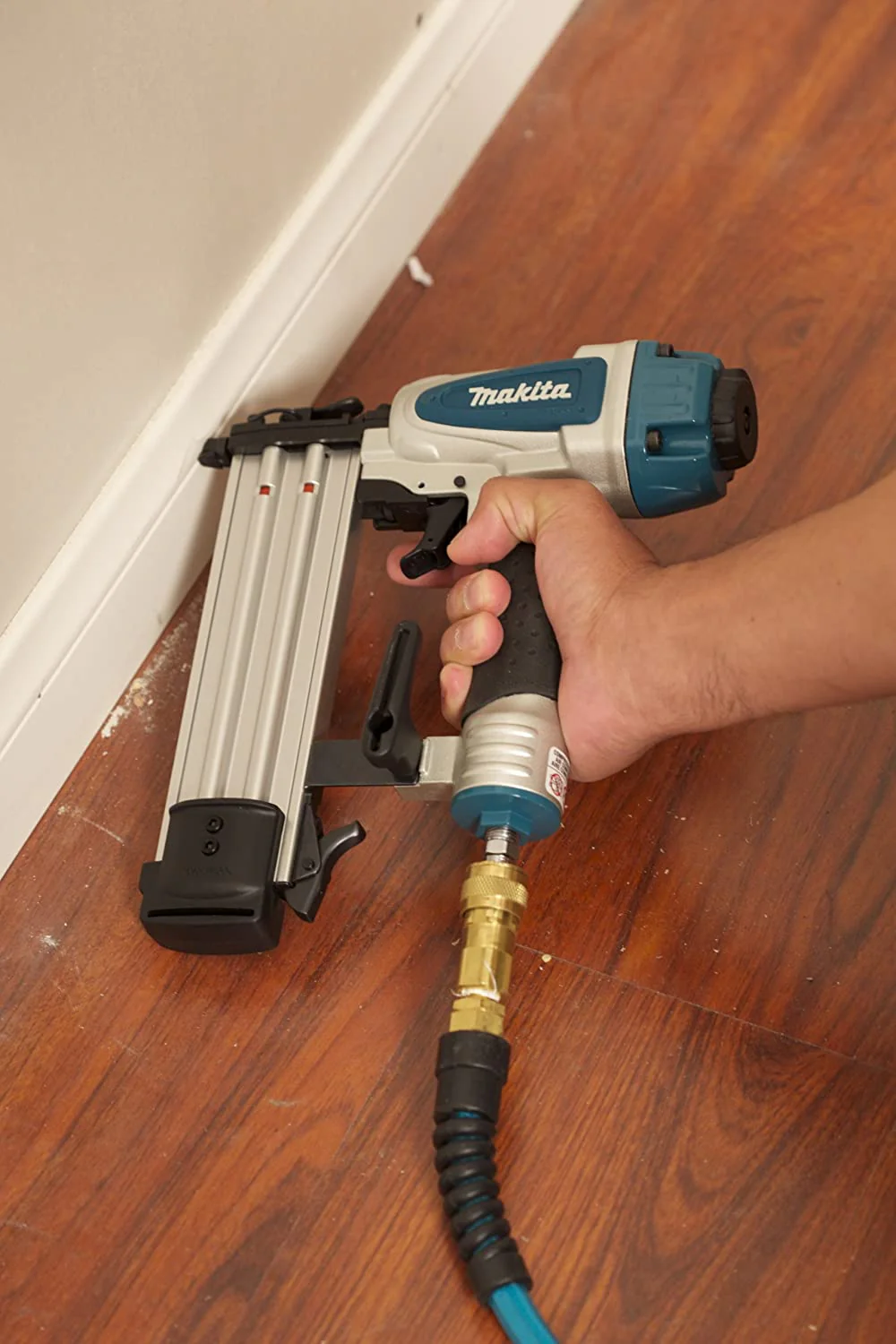 Factory Serviced Makita  Brad Nailer 2 Inch - Image 2