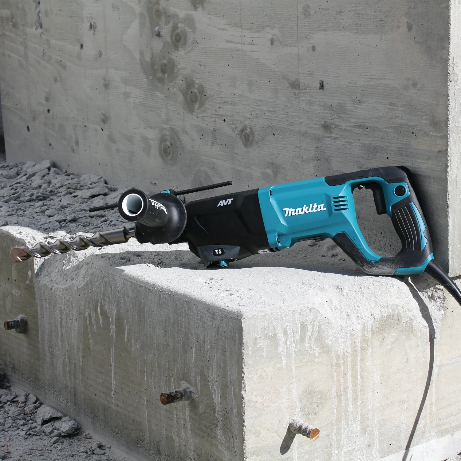 Makita 1 Inch AVT Rotary Hammer SDS-Plus Factory Serviced - Image 12