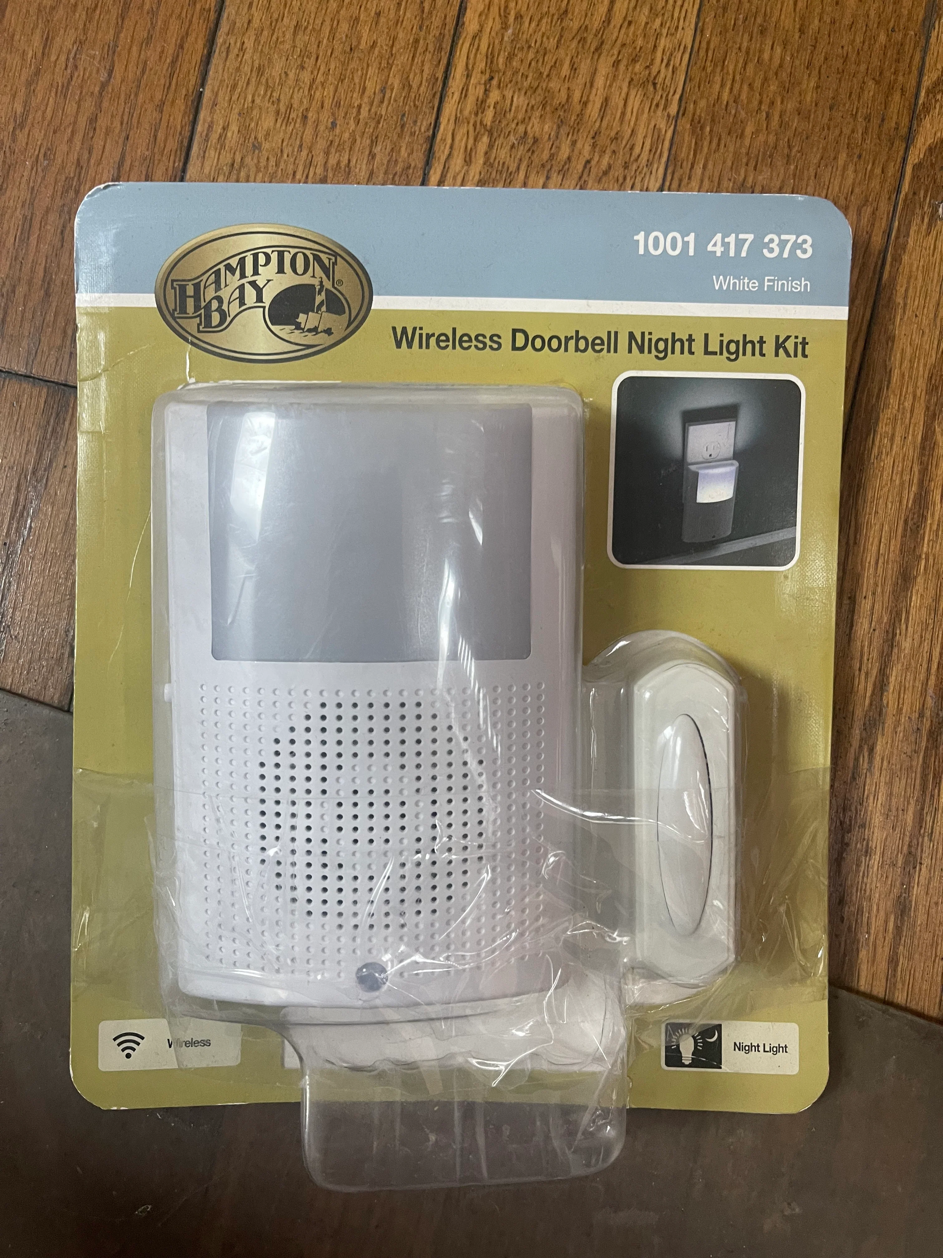 Hampton Bay Wireless Plug In Door Bell Night Light Kit Damaged Box - Image 3