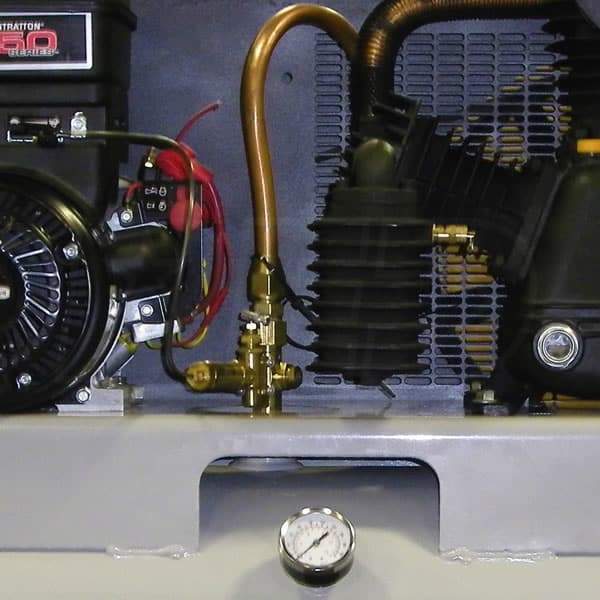Iron Horse 30 Gallon Two Stage Truck Mount Air Compressor With Electric Start Briggs and Stratton Engine - Image 2