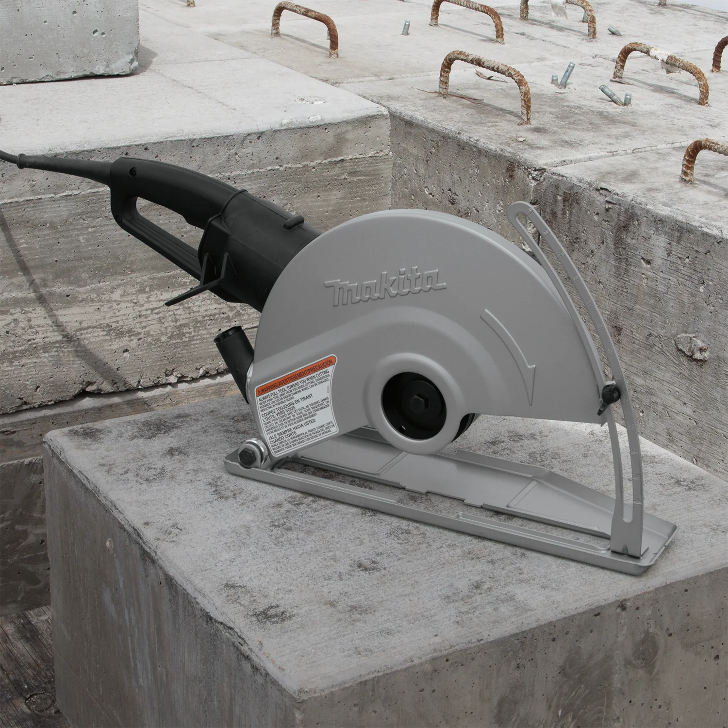Makita 14 Inch Angle Cutter Factory Serviced - Image 6